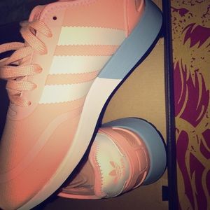 Women adidas